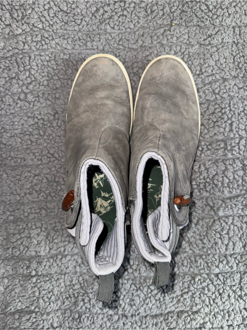 L.L. Bean Gray Women's Ankle Snow Booties - Picture 2 of 5
